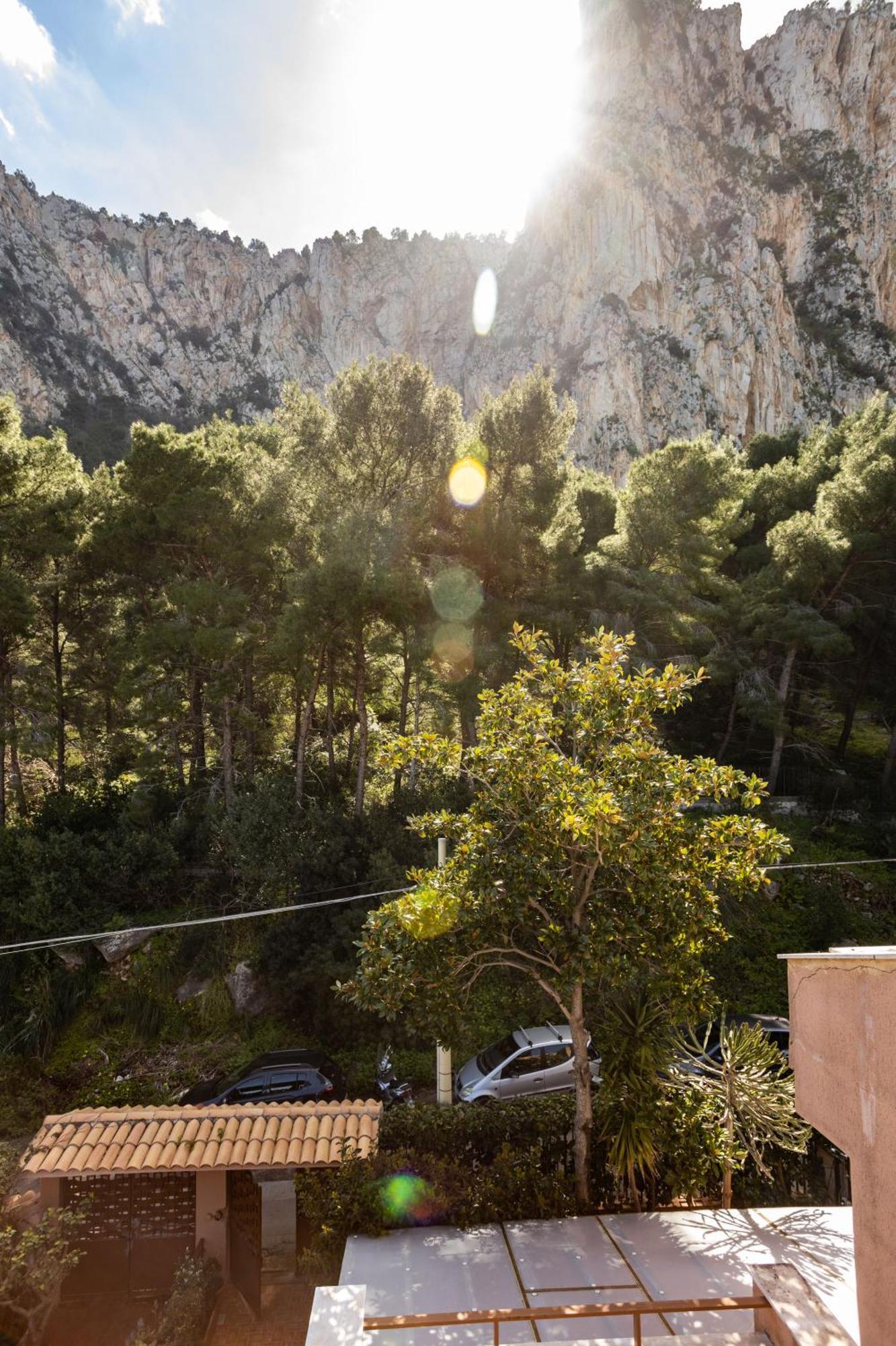 Villa Nel Verde Sul Mare, Mondello, Palermo Exteriér fotografie